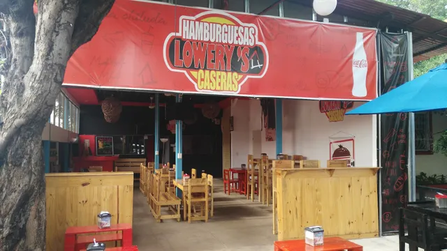 Lowery's Hamburguesas Caseras