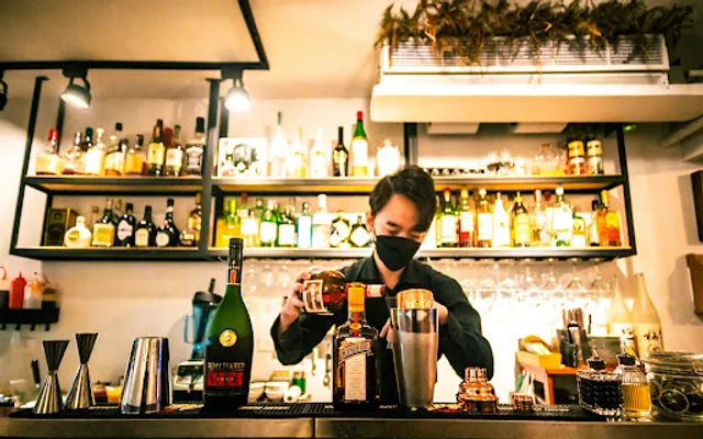 語你。酒食製作