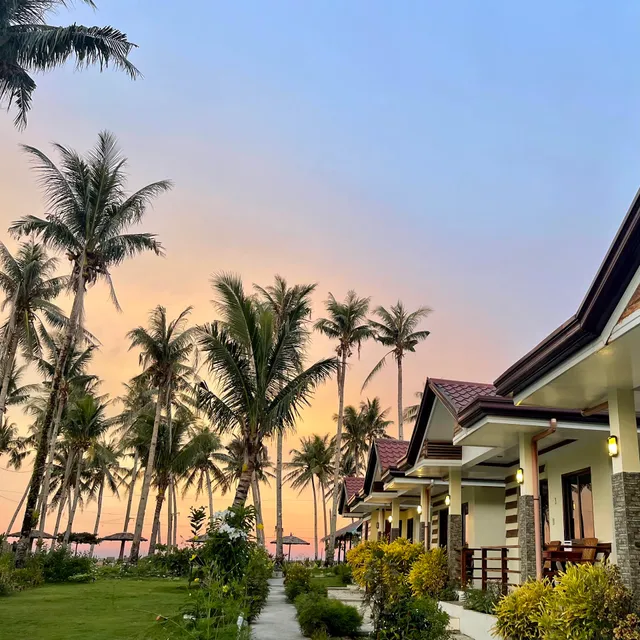 Villa Felicisima Beach Resort