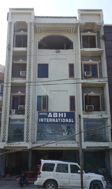 Hotel Abhi international