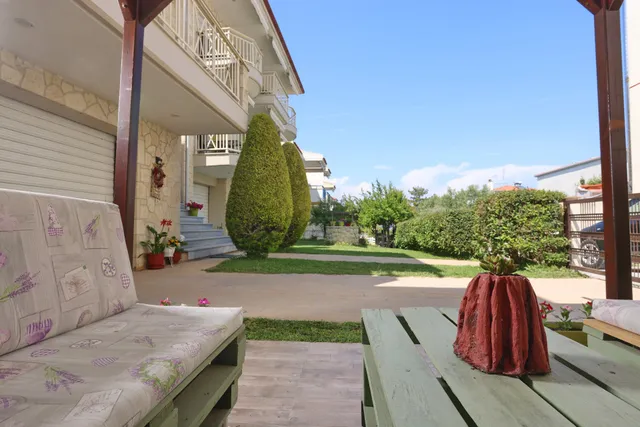 Para Thin Alos Apartments