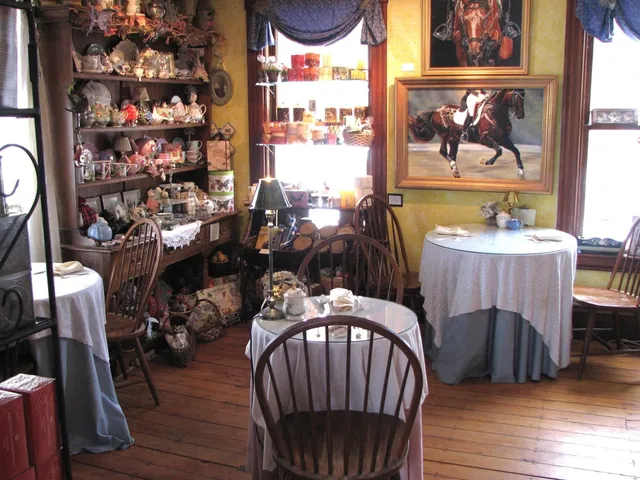 Rose Arbour Tea Room, Gifts, and Gallery