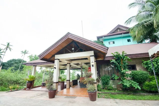 OYO 435 La Veranda Beach Resort