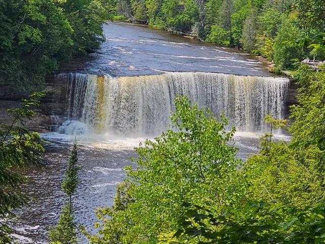Tahquamenon Falls