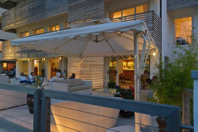 Kiss Hotel e Ristorante sul mare