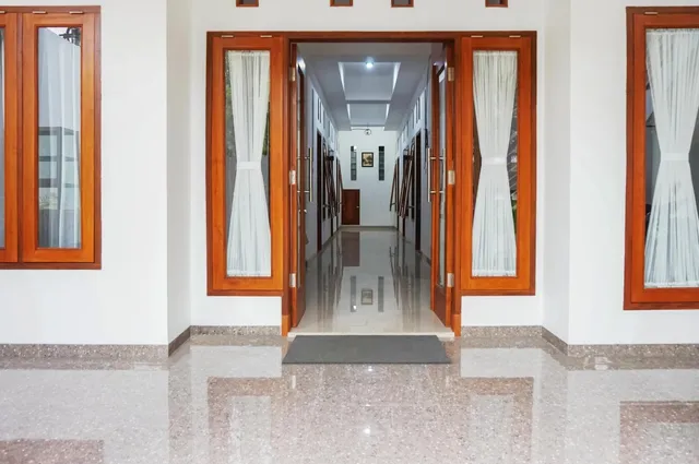 RedDoorz @ Jalan Danau Limboto