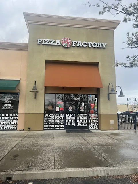 Pizza Factory