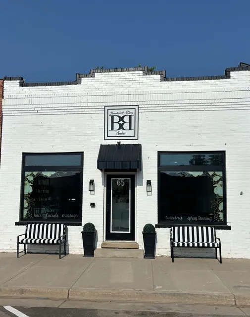 Bombshell Bling Salon