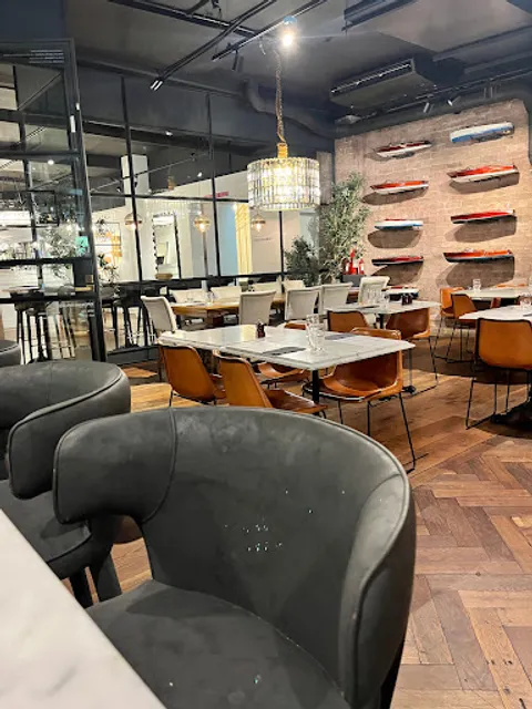 L’Americano Espresso Bar