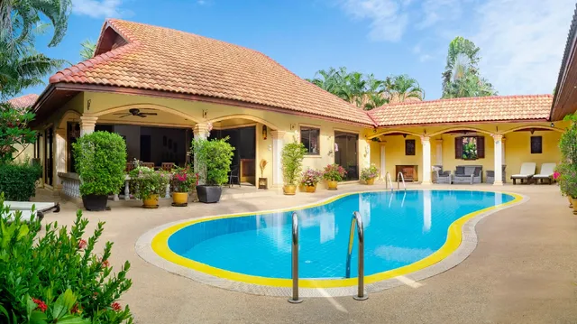 COCONUT PARADISE VILLAS