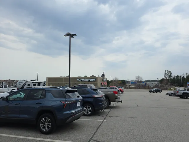 Mattress Firm Auburn-Lewiston