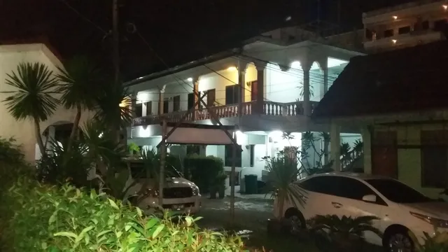 Patong peace Hostel