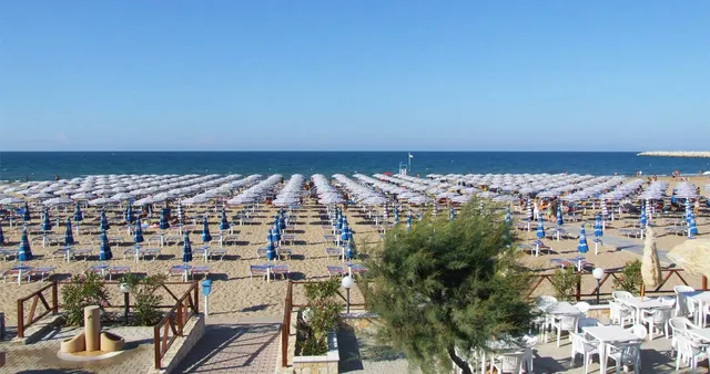 Case Vacanze in paese difronte al Mare Ricciardelli Holiday Homes