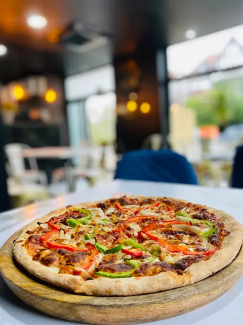 Villa Velvet Pizza & Dessert