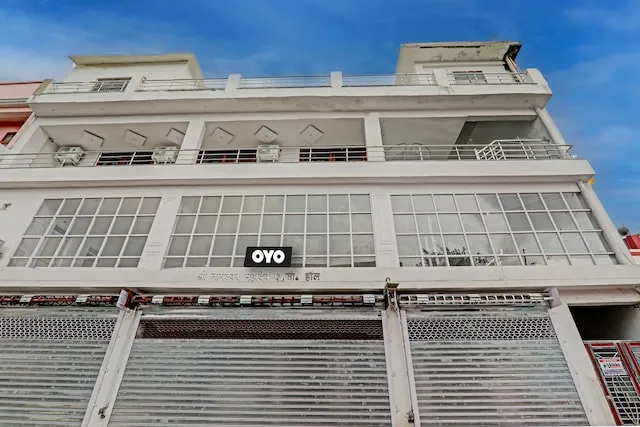 OYO 817192 Hotel Raghav & Banquet