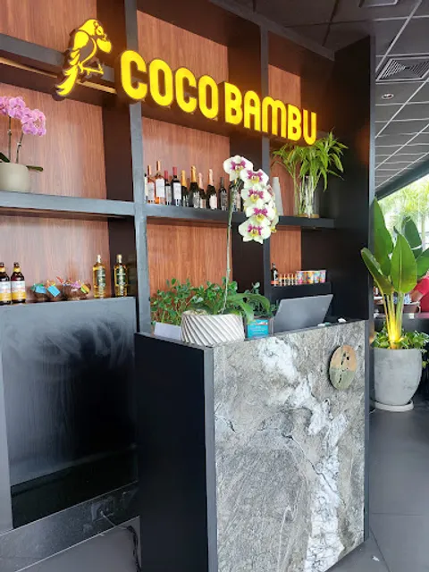 Coco Bambu
