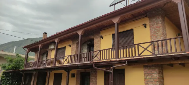 Ξενώνας Το Πατρικό στο Λουτράκι