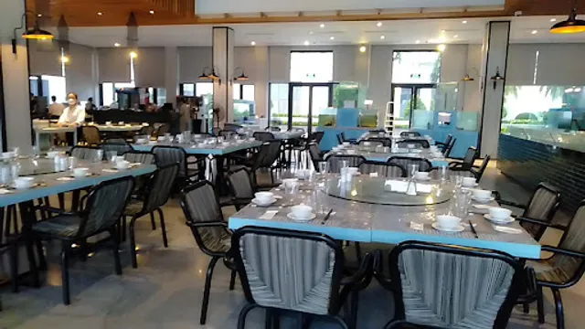 Ozone Seafood Restaurant