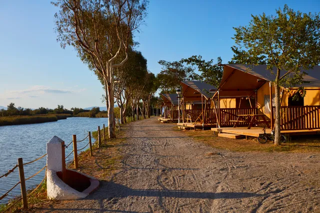 Camping Nautic Almata