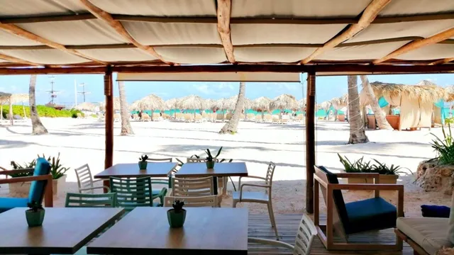 Villa Blanca Beach Club