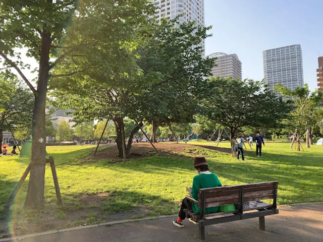 Kōnan Ryokusui Park