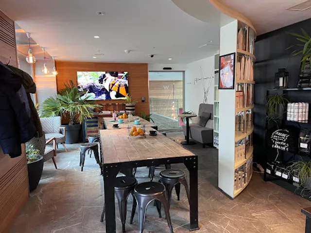 Arctic Juice & Café