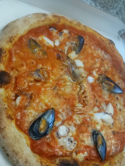 PIZZERIA IL TESORO di Caddori Romina e Congiu Raffaele