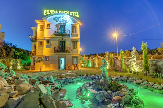 Cunda Esen Otel - Cunda Adası'nda Konaklama