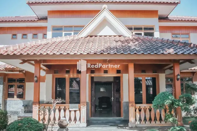 Villa Mawar Adinda Kuningan Syariah RedPartner