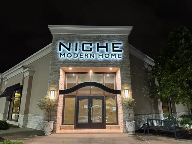 Niche Modern Home