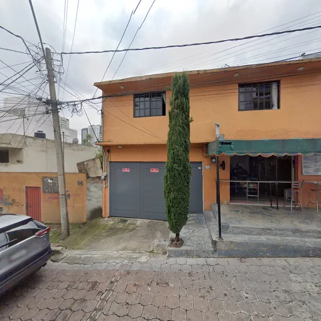 Antojitos Perros (Chamizal)