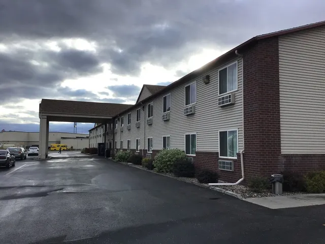 Super 8 by Wyndham Blackfoot