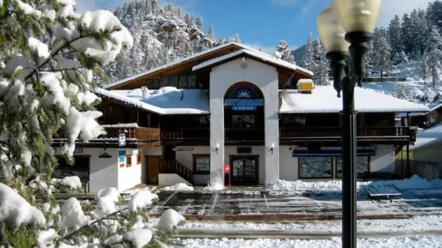 Sitzmark Sports & Lodge