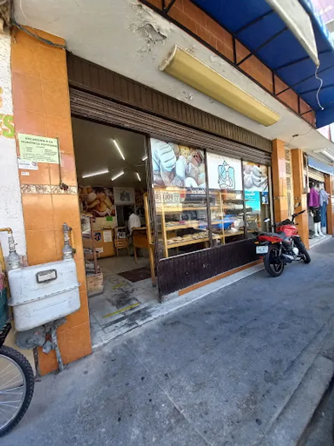 PANADERIA CRISTAL