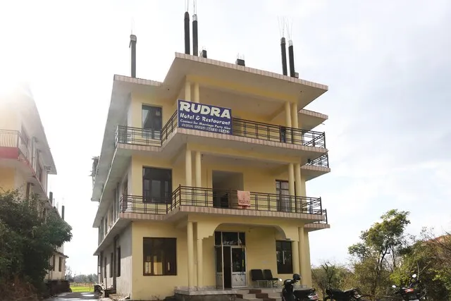 Hotel O Rudra