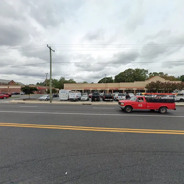 Clairmont Shopping Center