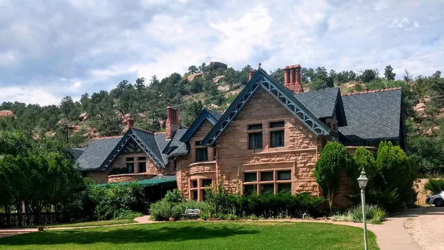 Paragon Culinary School