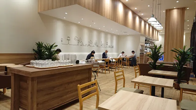 ラルーチェwithN`s cafe （エヌズカフェ）