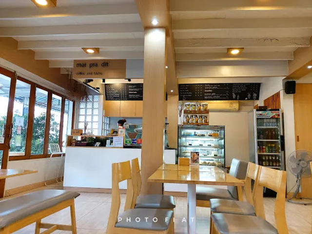 Maipradit Coffee and Bistro