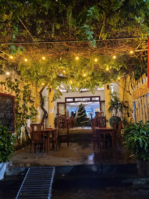 Red Dragon Restaurant and Cooking Class