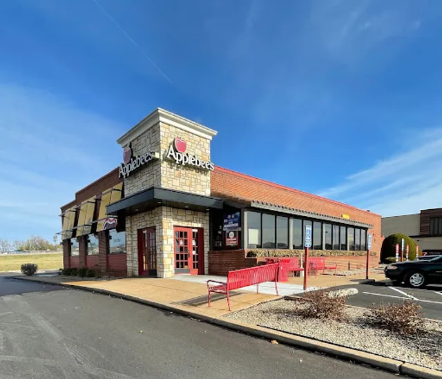 Applebee's Grill + Bar