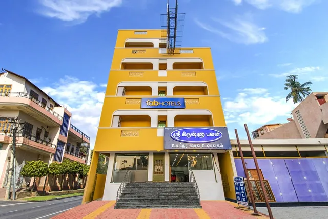 FabHotel Radha Residency