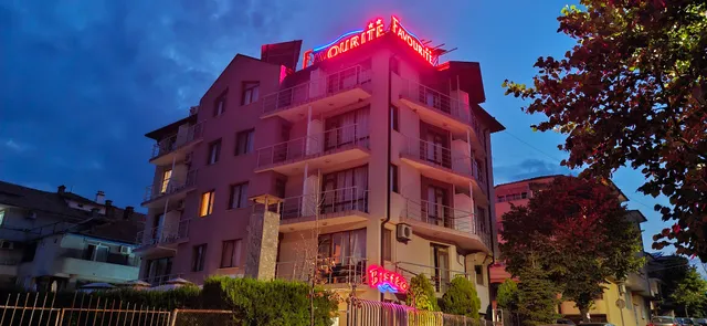 Hotel Favourite