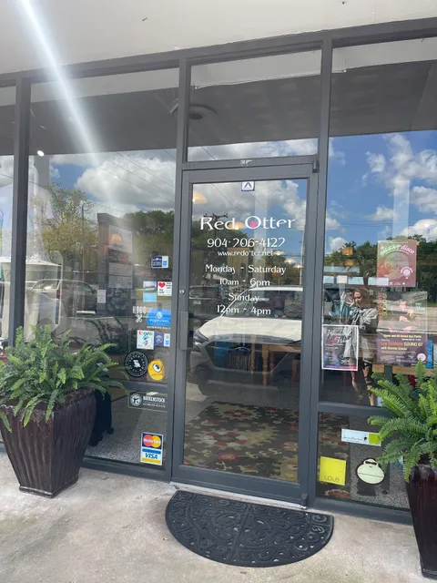 Red Otter Outfitters