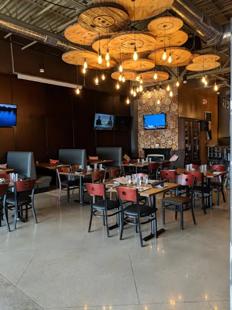 Front 43 Neighborhood Pub