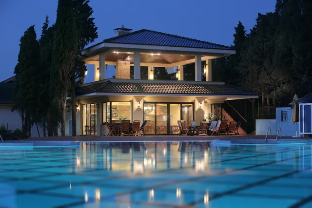 Respect Hall Resort Hotel