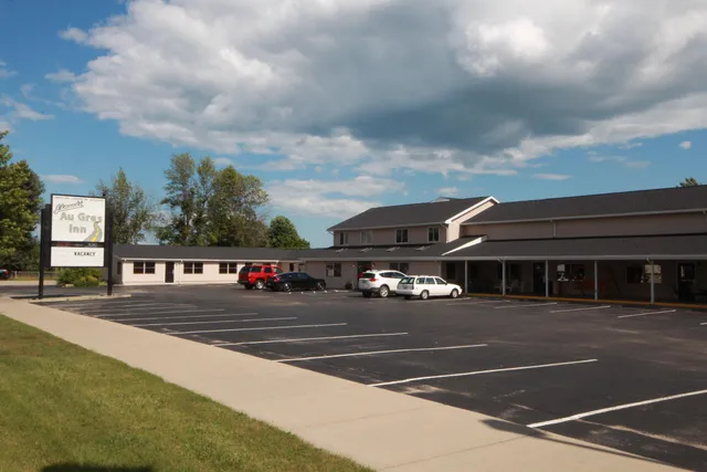 Edmonds' Au Gres Inn