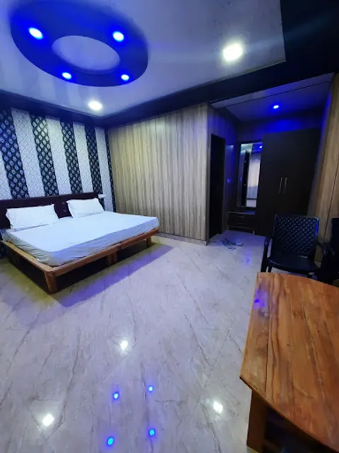 MAHARAJA RESIDENCY (THE HOME STAY DHANAULTI)