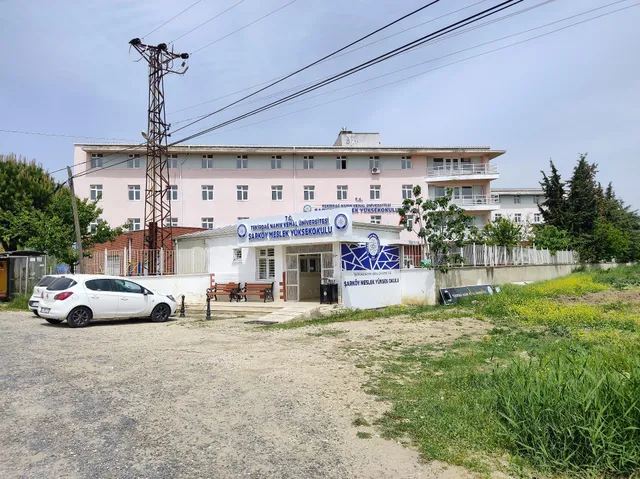 Yurtkur Sarkoy Ogrenci Yurdu