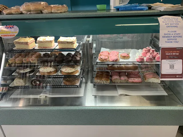 Tully Hot Bread Shop